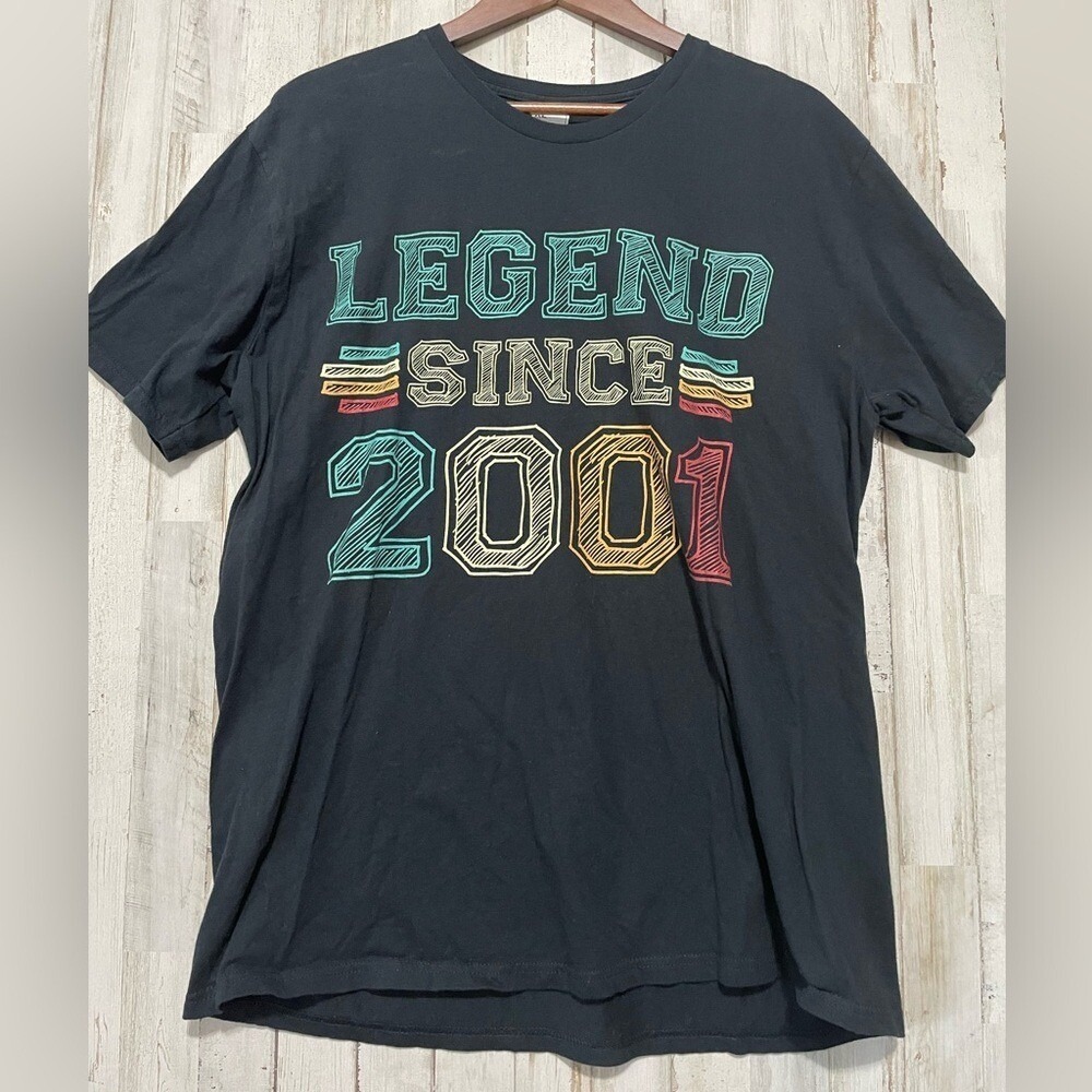 Legend Since 2001 Men's T-Shirt Size XL‎